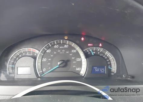 2012 Toyota Camry Se z USA, uszkodzony, nr VIN 4T1BF1FKXCU073083